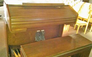 Köln-Chorweiler, Stadtkirche (3).jpg