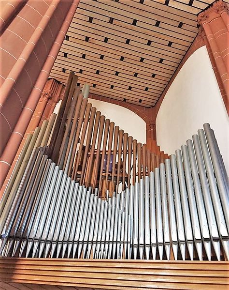 Datei:Köln-Mülheim, Herz-Jesu (1).jpg