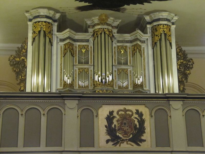 Datei:Königs Wusterhausen, Kreuzkirche, Prospekt.JPG