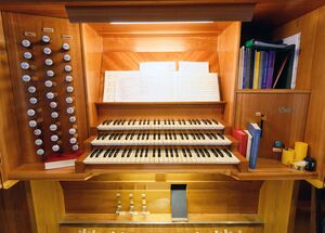 Karlsruhe, Matthäuskirche, Spieltisch3.jpg