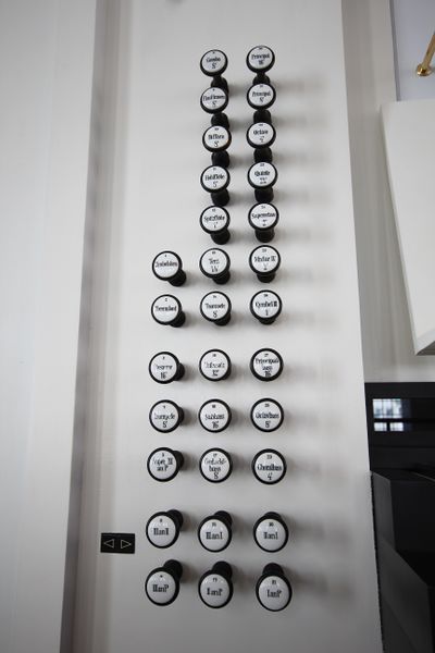 Datei:Kaufbeuren, Dreifaltigkeitskirche, Orgel 9.JPG