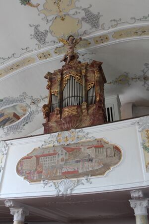 Kaufbeuren, St Cosmas und Damian, Orgel.JPG
