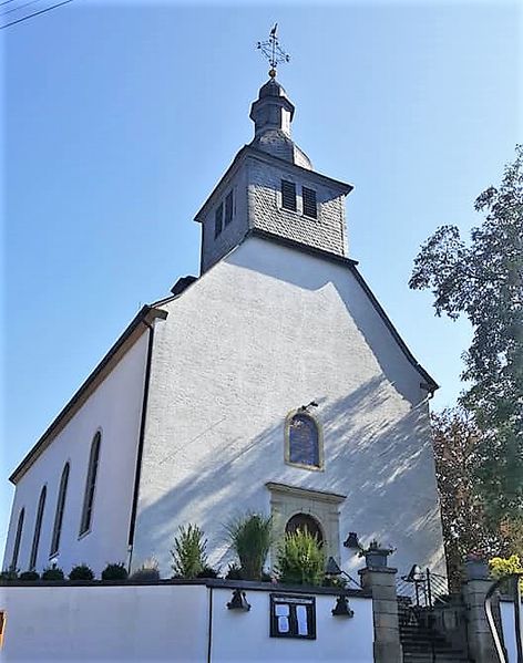 Datei:Kirchenbollenbach, Evangelische Kirche (6).jpg