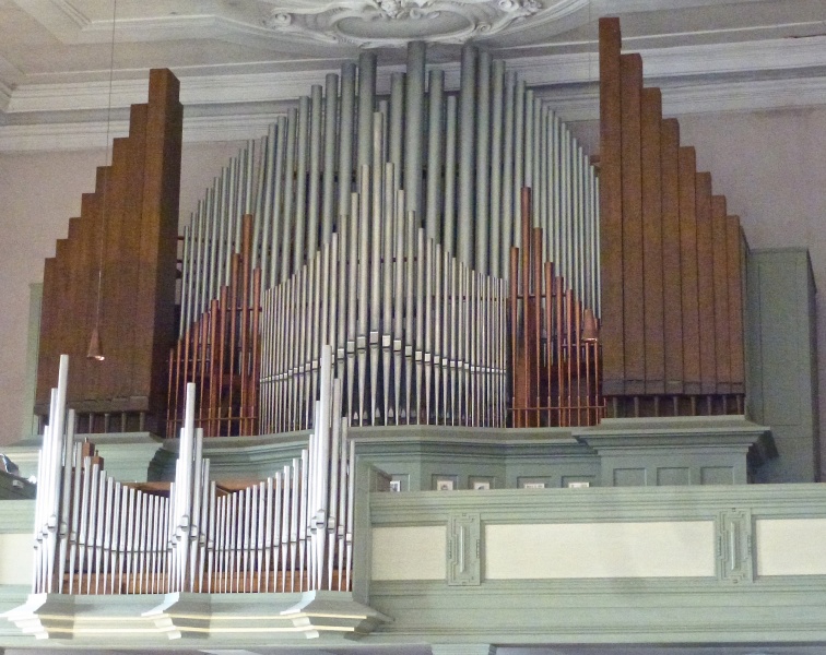 Datei:Kitzingen Ev. Kirche Prospekt.jpg