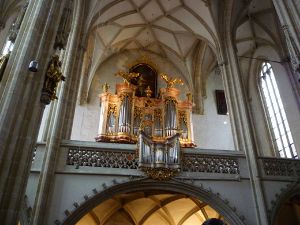 Krems-Piaristenkirche.JPG