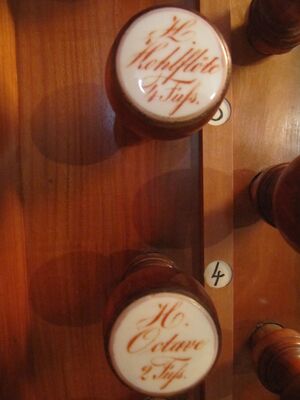 Kromsdorf-Denstedt, Kirche, Register.JPG