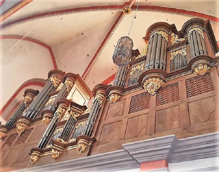 Datei:Kyllburg, Stiftskirche Mariä Himmelfahrt (4).jpg