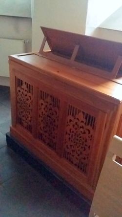 Lübeck Herz Jesu Truhe 2.jpg