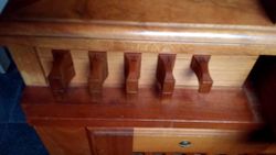 Lübeck Herz Jesu Truhe Register.jpg