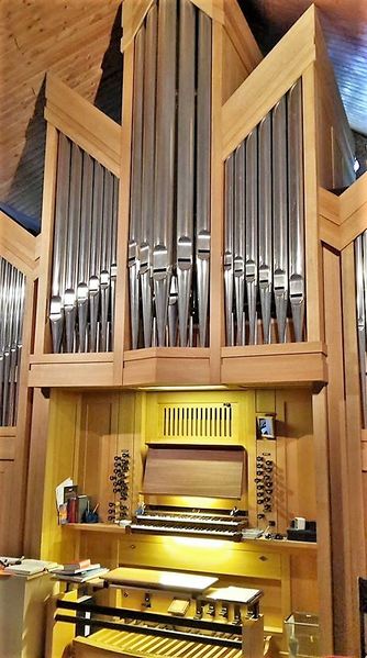 Datei:Laboe, Anker-Gottes-Kirche (2).jpg