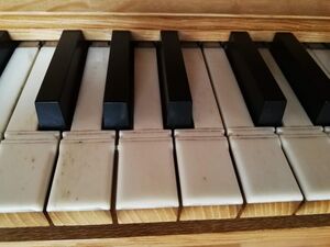 Lenningen-Brucken, Kirche (11).jpg