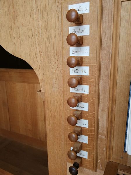 Datei:Lenningen-Brucken, Kirche (8).jpg