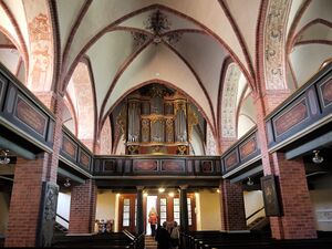 Lenzen (Elbe), St. Katharinen, Innenraum.JPG