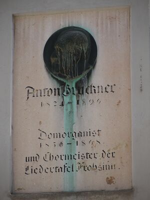 Linz, alter Dom, Bruckner-Gedenktafel.JPG
