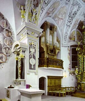 Lumbrein St. Martin Chororgel.jpg