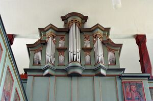 Mücke-Groß-Eichen, ev Kirche, Orgel, Prospekt.jpg