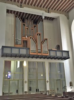 München-Berg-am-Laim, St. Pius (1).JPG