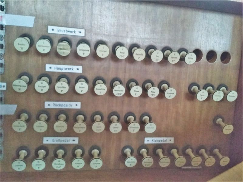 Datei:München-Laim, Paul-Gerhardt-Kirche (4).jpg