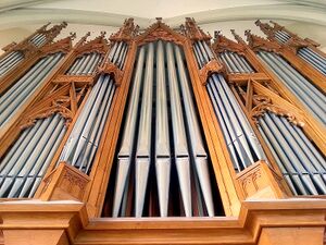 München-Obergiesing, Heilig-Kreuz (1).jpg