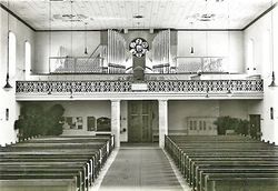 München-Sendling, St. Heinrich (Erste Nenninger-Orgel2).jpg