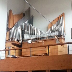 München-Waldperlach, St- Bruder Klaus (1).jpg