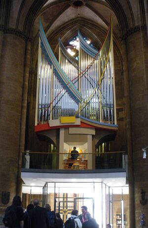 Marburg, Elisabethkirche, Hauptorgel Klais 1.jpeg