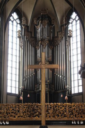 Marburg, Universitätskirche, Orgel, Prospekt 1.jpg