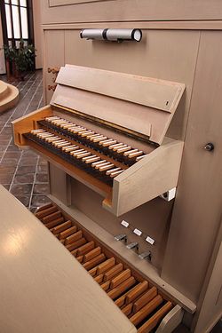 Marienfeld Spieltisch.jpg