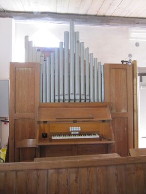 Marlow-Rostocker Wulfshagen, Dorfkirche, Prospekt.JPG