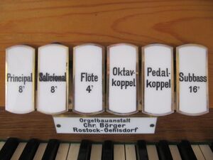 Marlow-Rostocker Wulfshagen, Dorfkirche, Register.JPG