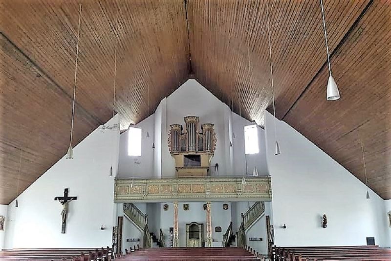 Datei:Mastershausen (Hunsrück), St. Luzia (7).jpg