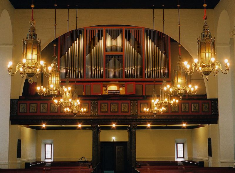 Datei:Narvik Orgelansicht.jpg