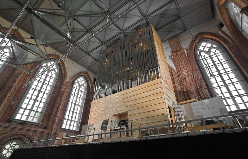 Datei:Neubrandenburg Konzertkirche Ansicht 2.jpg
