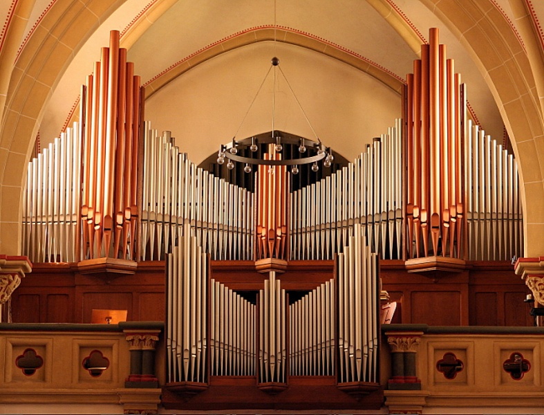 Datei:Neunkirchen, St. Marien (1).jpg