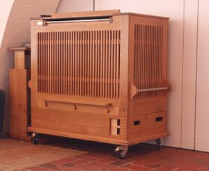 Oberstdorf, Christuskirche, Orgelpositiv, Prospekt.JPG