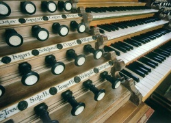 Ochsenhausen Gabler Orgel Spieltisch.JPG