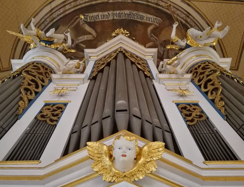 Datei:Ohrdruf-Gräfenhain, Dreifaltigkeitskirche (20).jpg