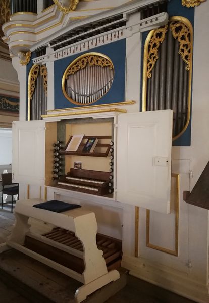 Datei:Ohrdruf-Gräfenhain, Dreifaltigkeitskirche (6).jpg