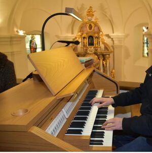 Ollersdorf Spieltisch.JPG