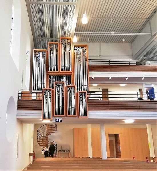 Datei:Onstmettingen, Philipp-Matthäus-Hahn-Kirche (2).jpeg