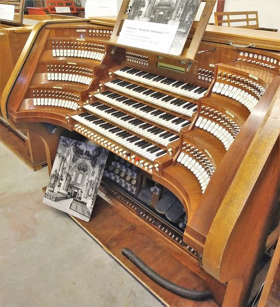 Datei:Ottobeuren, Steinmeyer (elektrisch) (1).jpg