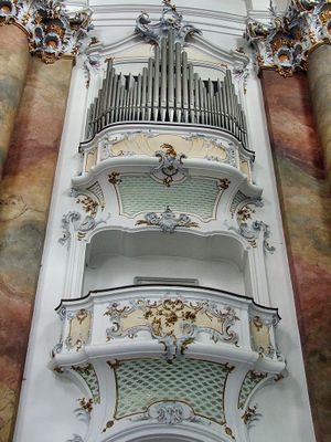 Ottobeuren Balkonorgel.jpg