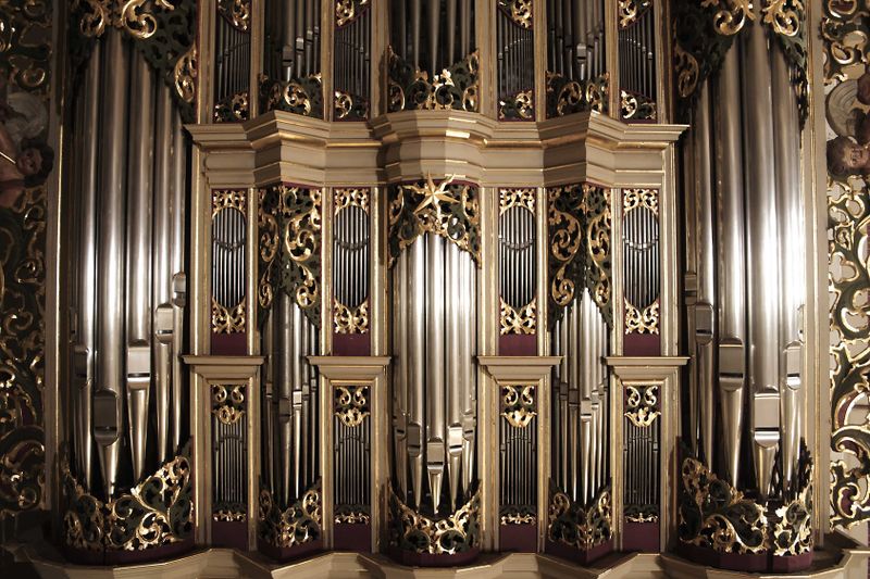 Datei:Pasłęk, St.-Bartholomäuskirche (2).jpg