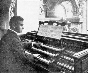 Passau, Dom St. Stephan (Hechenberger-Spieltisch).jpg