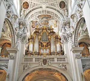 Passau, Dom St. Stephan (Komplett).jpg