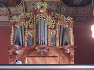 Petersberg St. Peter Orgel.JPG