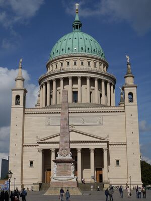 Potsdam, St. Nikolaikirche, Außenansicht.JPG