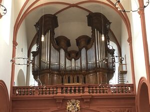 Prüm Salvator Orgel1.jpeg
