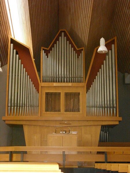 Datei:Primstal, Kreuzerhöhungskirche (2).JPG