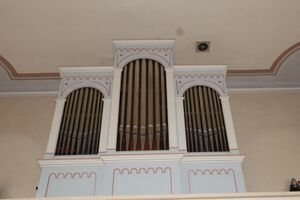 Rödles, St. Ulrich, Orgel.JPG